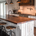 33 Rustic-Modern Kitchen Fusions: Farmhouse Chic for Contemporary Homes